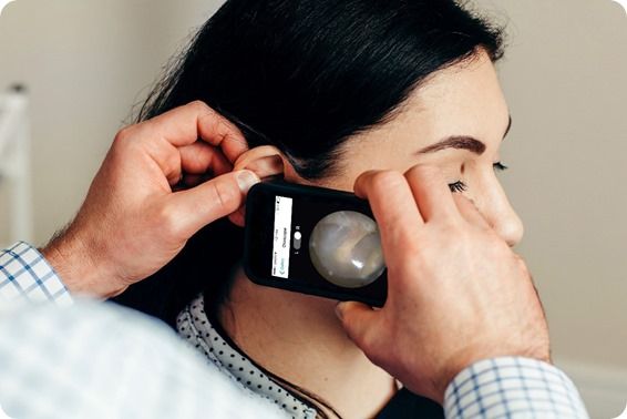 smartphone otoscope