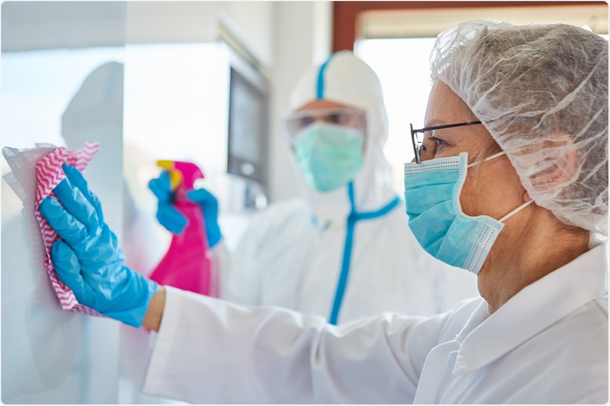 Study: Virucidal efficacy of different formulations for hand and surface disinfection targeting SARS CoV-2. Image Credit: Robert Kneschke / Shutterstock