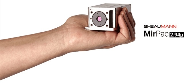 Transverse mode operation of a compact diode-laser-pumped Er:YAG laser for medical and dental use