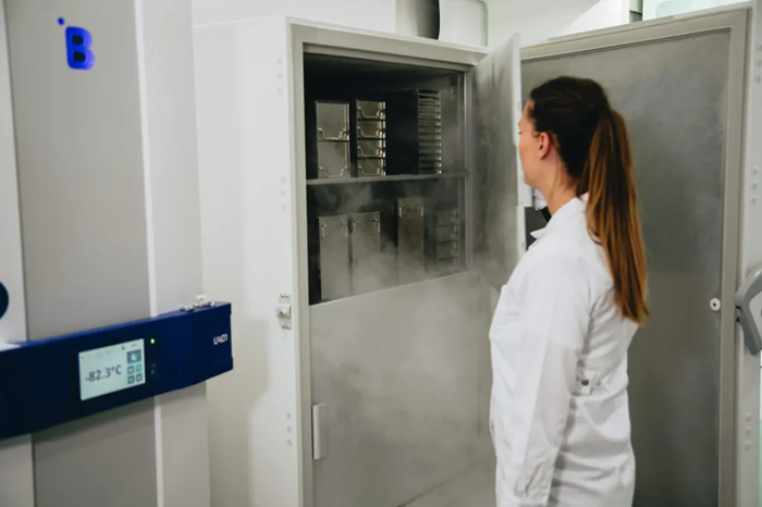 U901 – An ultra-low freezer for preserving genetic material