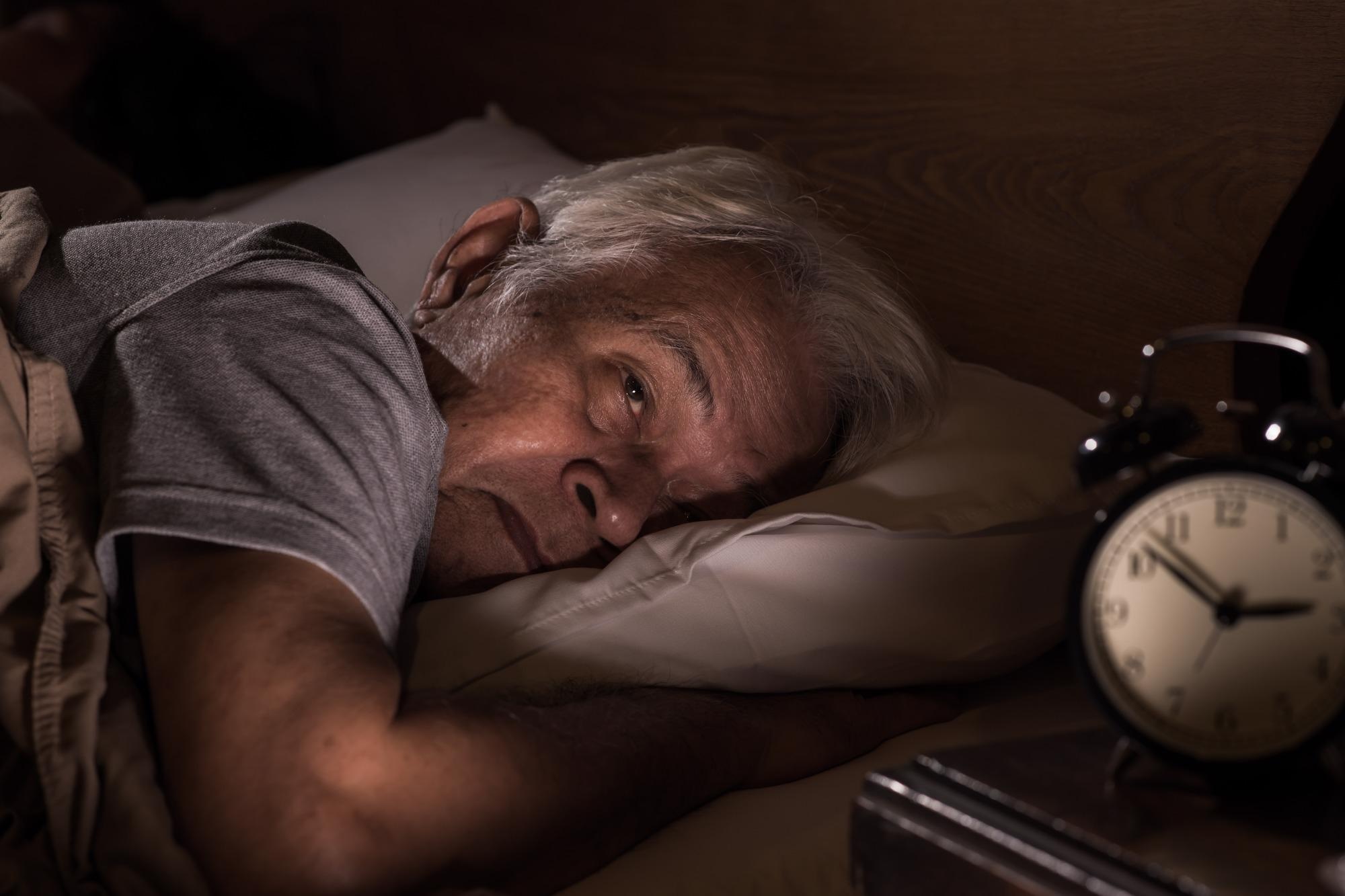Study: The brain structure and genetic mechanisms underlying the nonlinear association between sleep duration, cognition and mental health. Image Credit: amenic181 / Shutterstock