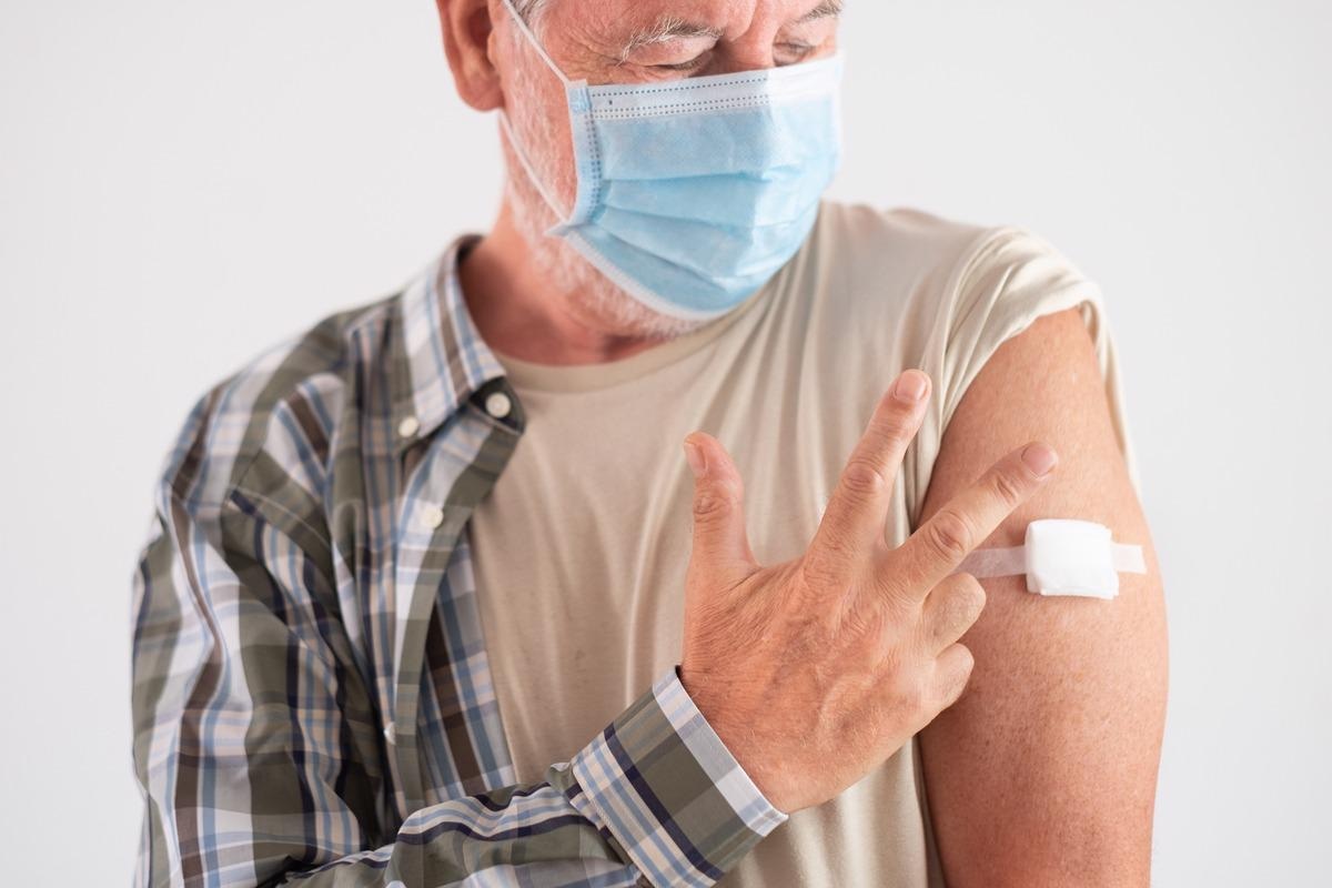 Study: Immunogenicity and Safety of Beta Adjuvanted Recombinant Booster Vaccine. Image Credit: Lucigerma/Shutterstock