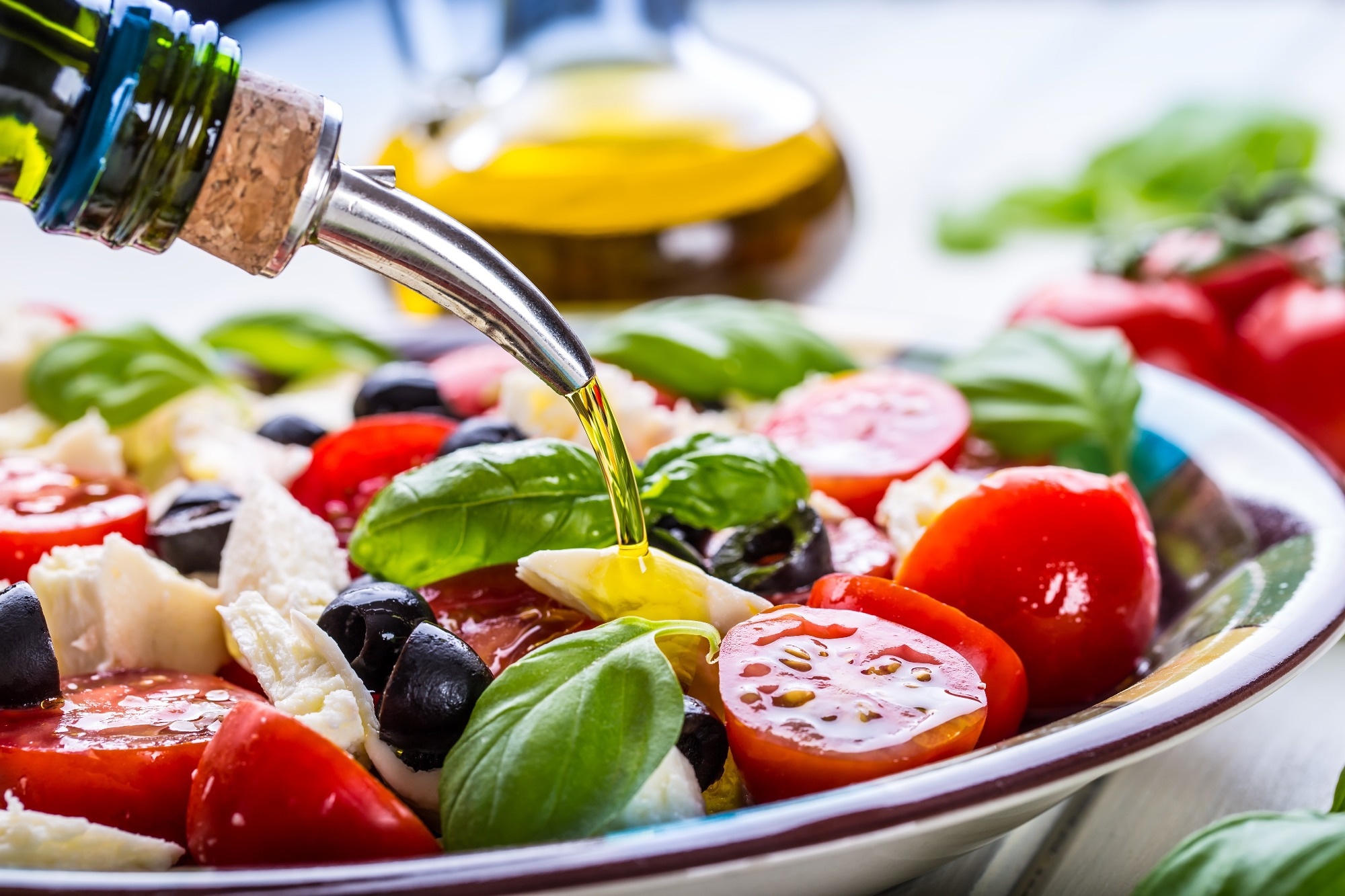 Study: Adherence to a Mediterranean Diet for 6 Months Improves the Dietary Inflammatory Index in a Western Population: Results from the MedLey Study. Image Credit: Marian Weyo/Shutterstock
