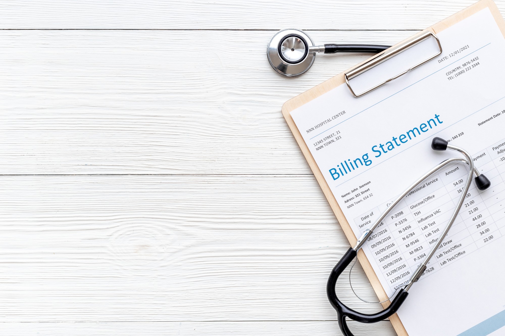 Study: Inpatient Costs of Treating Patients With COVID-19. Image Credit: 9dream studio / Shutterstock.com