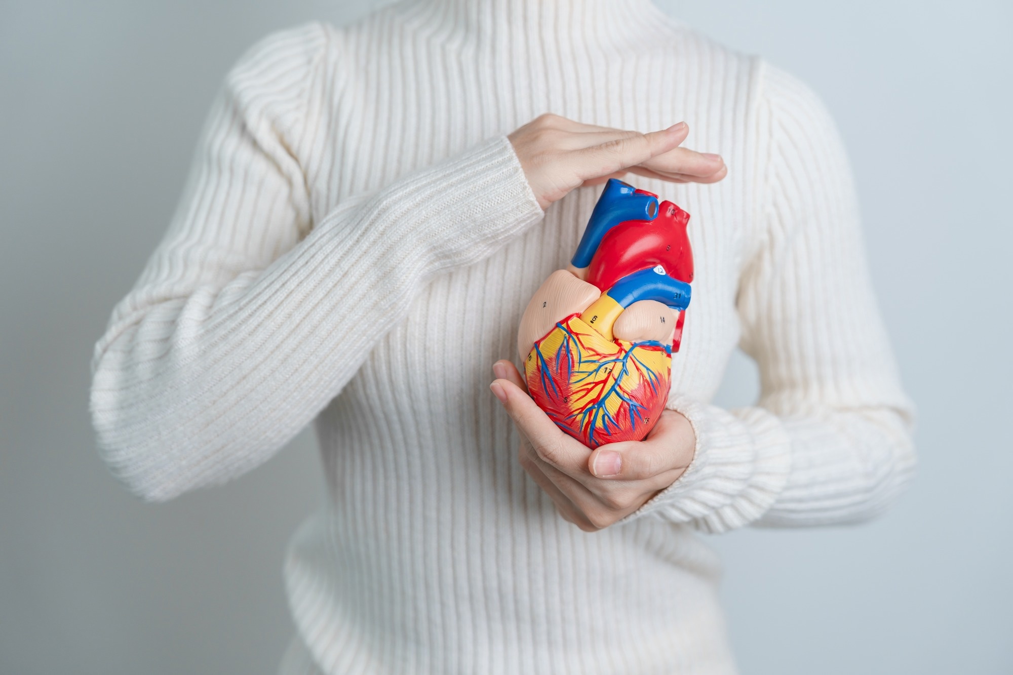 Review: Heart failure, atrial fibrillation & coronary heart disease linked to cognitive impairment. Image Credit: Jo Panuwat D / Shutterstock