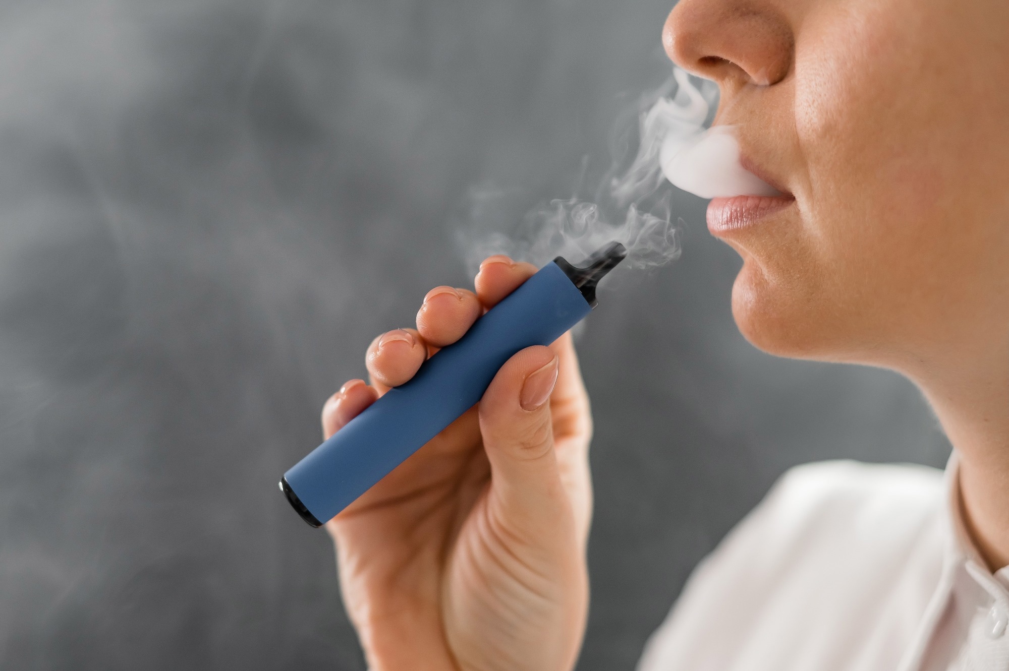 Review: Impact of E-Cigarettes on Fetal and Neonatal Lung Development: The Influence of Oxidative Stress and Inflammation. Image Credit: Reshetnikov_art / Shutterstock